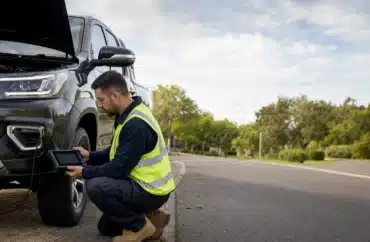 Automotive locksmith programming a transponder car key for a Toyota HiLux in Werribee