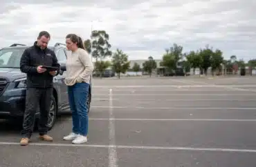 Mobile auto locksmith assisting a Subaru Forester driver roadside in Werribee